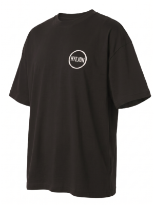Black T shirt